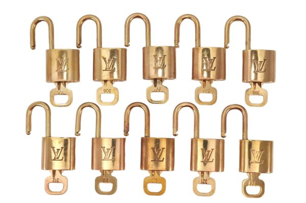 Authentic Louis Vuitton Padlock & Keys 10Set LV 3457K Supply