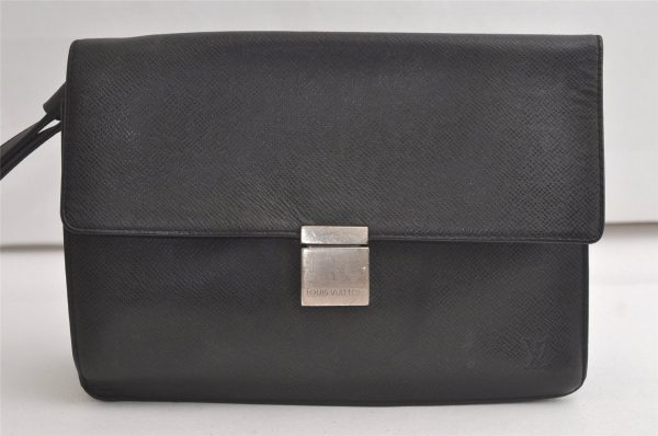 Authentic Louis Vuitton Taiga Selenga Clutch Hand Bag Black M30782 LV 5733K Online