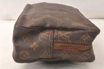 Auth Louis Vuitton Monogram Trousse Toilette 28 Clutch Hand Bag Old Model 6466K Discount