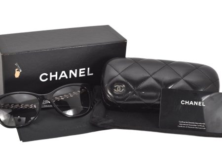 Authentic CHANEL Chain Sunglasses CC Logo Plastic 5260-Q-A Black Box 3622K For Sale