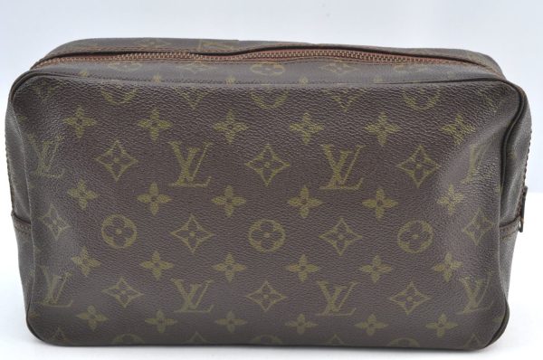 Auth Louis Vuitton Monogram Trousse Toilette 28 Clutch Hand Bag Old Model K8383 For Sale