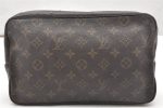 Auth Louis Vuitton Monogram Trousse Toilette 28 Clutch Hand Bag M47522 LV 3324K For Sale