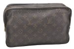 Auth Louis Vuitton Monogram Trousse Toilette 28 Clutch Hand Bag M47522 LV 3324K For Sale