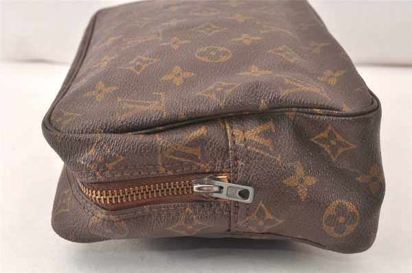 Auth Louis Vuitton Monogram Trousse Toilette 28 Clutch Hand Bag Old Model 6466K Discount