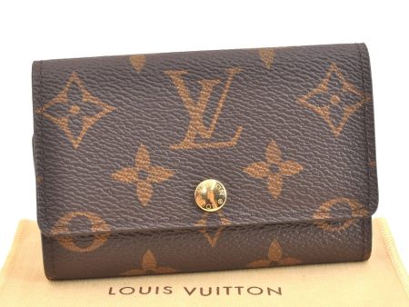 Authentic Louis Vuitton Monogram Multicles 6 Six Hooks Key Case M62630 LV 6967K For Sale