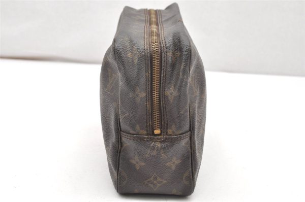 Auth Louis Vuitton Monogram Trousse Toilette 28 Clutch Hand Bag M47522 LV 3324K For Sale