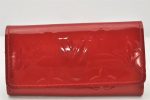 Authentic Louis Vuitton Vernis Multicles 4 Four Hooks Key Case M91976 Red 4036K Sale