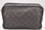 Auth Louis Vuitton Monogram Trousse Toilette 28 Clutch Hand Bag M47522 LV 3324K For Sale