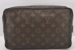 Auth Louis Vuitton Monogram Trousse Toilette 28 Clutch Hand Bag Old Model 5954K Online now